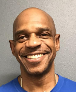 Efrem Centrell Henderson a registered Offender of Washington