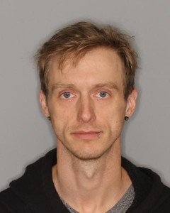 Austin Lee Carlson a registered Offender of Washington