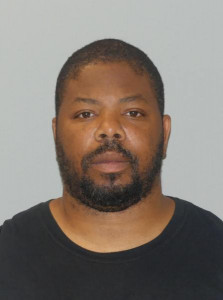 Pierre Cardin Brown a registered Offender of Washington