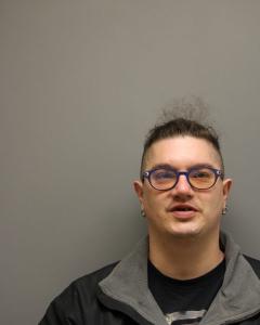 Darren L Helms a registered Sex Offender of West Virginia