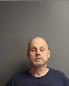 Vernon G Rohrer a registered Sex Offender of West Virginia