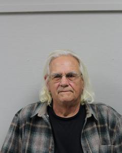Robert D Bauer a registered Sex Offender of West Virginia