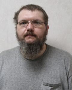 Christopher Dewayne Collins a registered Sex Offender of West Virginia