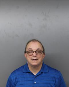 Larry Denvel Robertson a registered Sex Offender of West Virginia