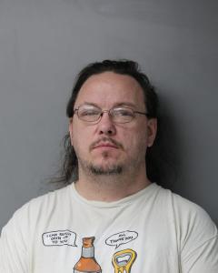 Jonathan Lee Snider a registered Sex Offender of West Virginia
