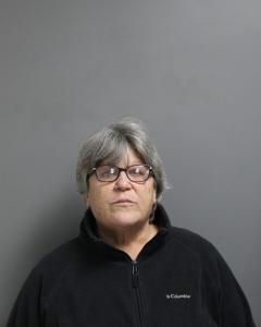 Shirlene L Davis a registered Sex Offender of West Virginia