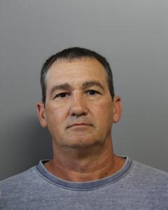 Richard D Nutter a registered Sex Offender of West Virginia