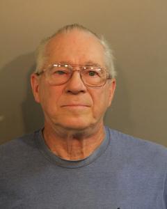 Paul Melvin Davis a registered Sex Offender of West Virginia