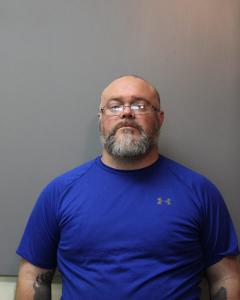 Derek S Holley a registered Sex Offender of West Virginia