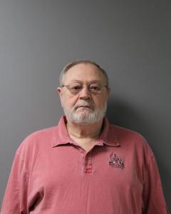 Larry Edward Clonch a registered Sex Offender of West Virginia