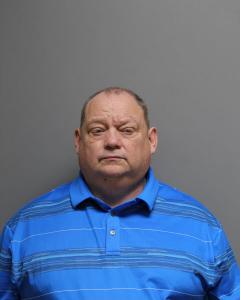 Bobby Lee Adkins a registered Sex Offender of West Virginia