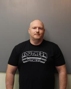 Jonathan J Porter a registered Sex Offender of West Virginia