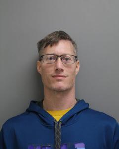 Kelly Justin Bennett a registered Sex Offender of West Virginia