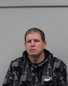Bradley Kent Gregory a registered Sex Offender of West Virginia