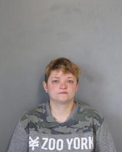 Amanda D Gill a registered Sex Offender of West Virginia