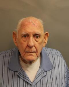 Roy E Critchley a registered Sex Offender of West Virginia