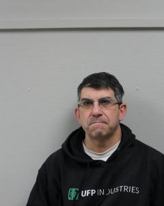 Monte D Kidwiler a registered Sex Offender of West Virginia