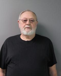 Larry Edward Clonch a registered Sex Offender of West Virginia