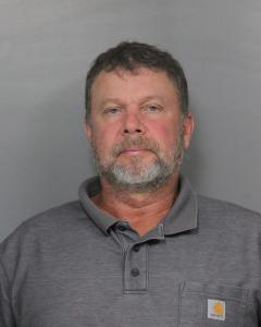 Robert Francis Adams a registered Sex Offender of West Virginia
