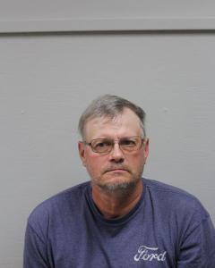 Charles Wesley Engle a registered Sex Offender of West Virginia