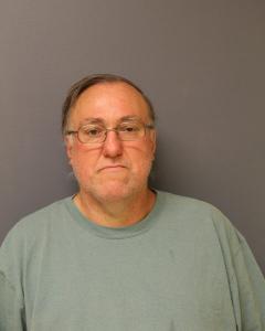 Lloyd Woodrow Mundell a registered Sex Offender of West Virginia