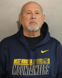 Donald Ray Lucas a registered Sex Offender of West Virginia