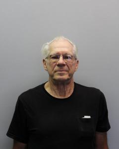 Paul Melvin Davis a registered Sex Offender of West Virginia