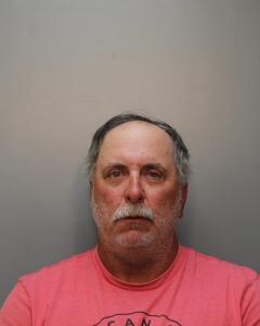 Robert William Carr a registered Sex Offender of West Virginia