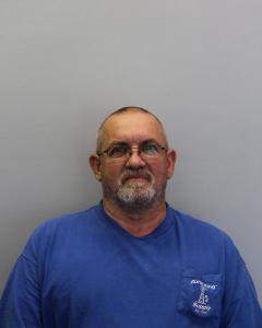 Darryl Wayne Meyer a registered Sex Offender of West Virginia