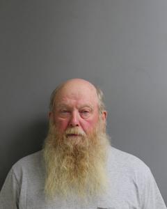 Floyd Gale Cutright a registered Sex Offender of West Virginia