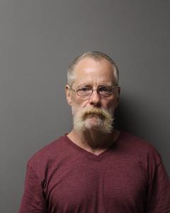 Wade Allen Fulks a registered Sex Offender of West Virginia