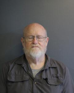 Andrew W Dussart a registered Sex Offender of West Virginia