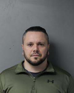 Robert Matthew Lowe a registered Sex Offender of West Virginia