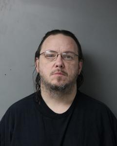 Jonathan Lee Snider a registered Sex Offender of West Virginia