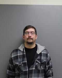 Tony W Kitzmiller a registered Sex Offender of West Virginia