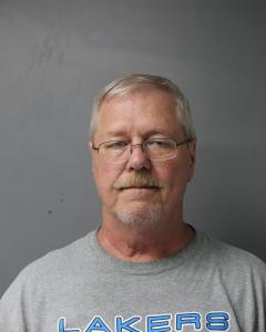 Franklin Russell Darling a registered Sex Offender of West Virginia