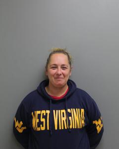 Tonya Michelle Collins a registered Sex Offender of West Virginia