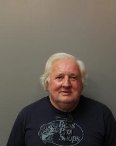 Robert Lee Egnor a registered Sex Offender of West Virginia