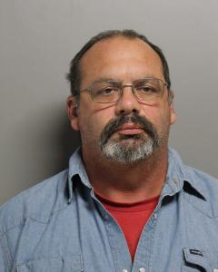 Everett Schmidt a registered Sex Offender of West Virginia