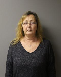 Jennifer Sue Cosner a registered Sex Offender of West Virginia