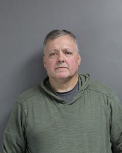 Jamie T Holbert a registered Sex Offender of West Virginia