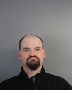 Raleigh Chad Barker a registered Sex Offender of West Virginia