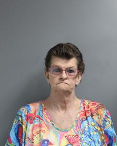 Vicki D Hartshorn a registered Sex Offender of West Virginia