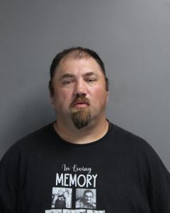Perry Wayne Hutson a registered Sex Offender of West Virginia