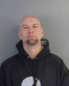 Brett D Bowyer a registered Sex Offender of West Virginia