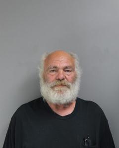 Ernie Jay Lockhart a registered Sex Offender of West Virginia