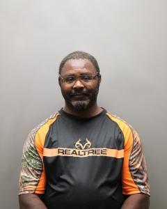 Willie T Holmes a registered Sex Offender of West Virginia