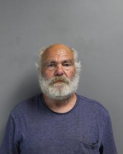 Ernie Jay Lockhart a registered Sex Offender of West Virginia