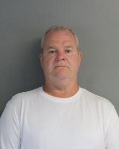 Larry L Morehead a registered Sex Offender of West Virginia