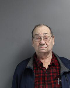 Hoy Herbert Mccormick a registered Sex Offender of West Virginia